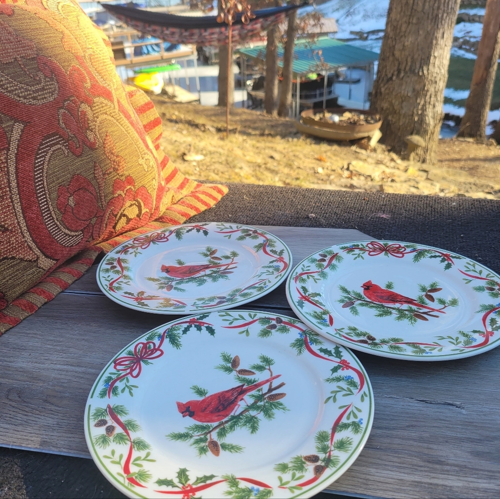 American Atelier Cardinal Salad Plates